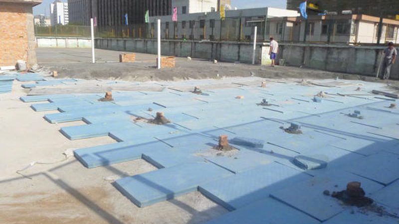 非固化防水涂料施工报价：揭秘影响因素及合理评估